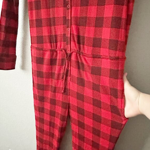 Victoria's Secret Red Buffalo Plaid Thermal One Piece Pajama size medium NEW - Picture 4 of 11